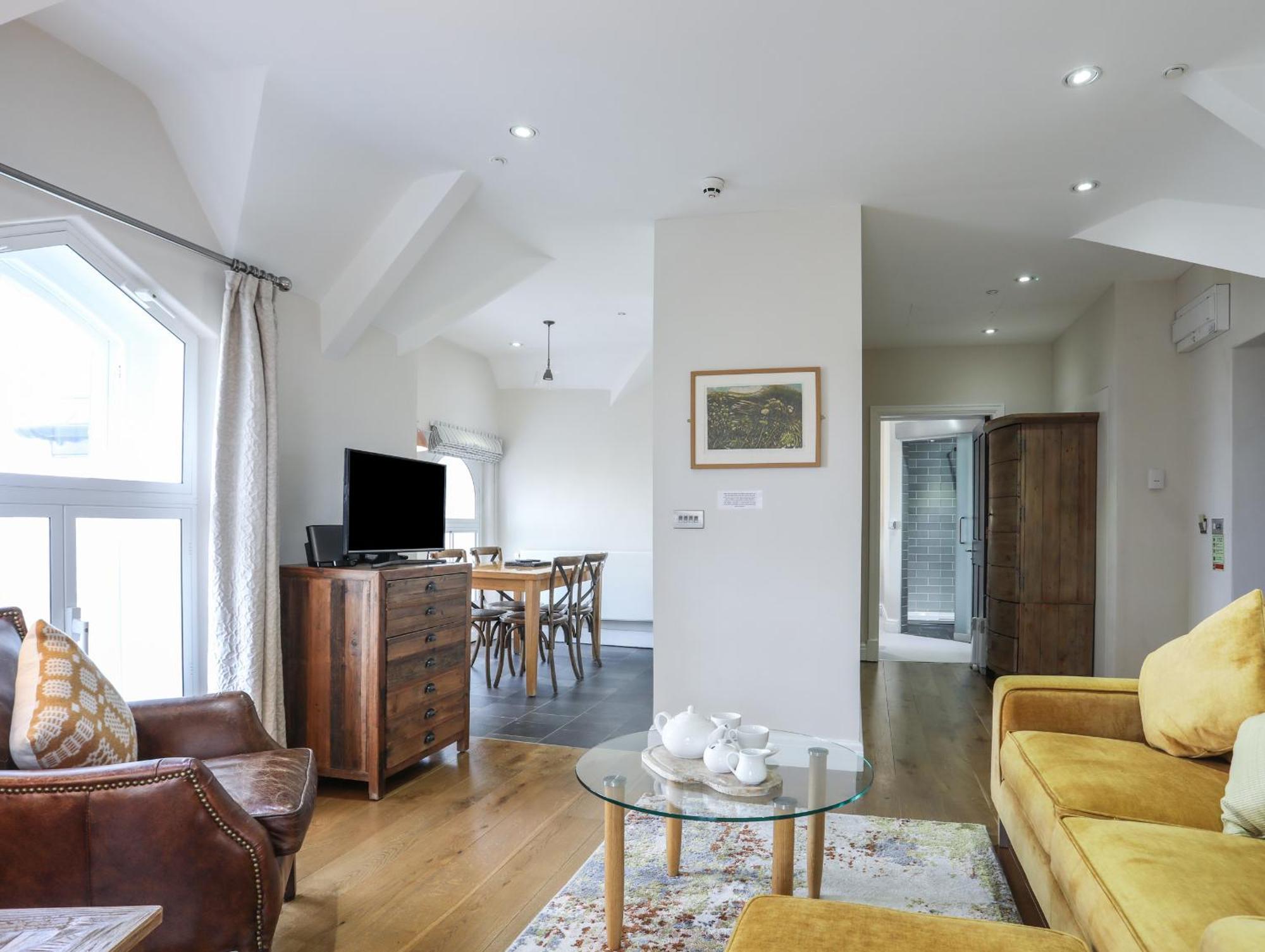 Harlech Apartments - Gwern Kültér fotó