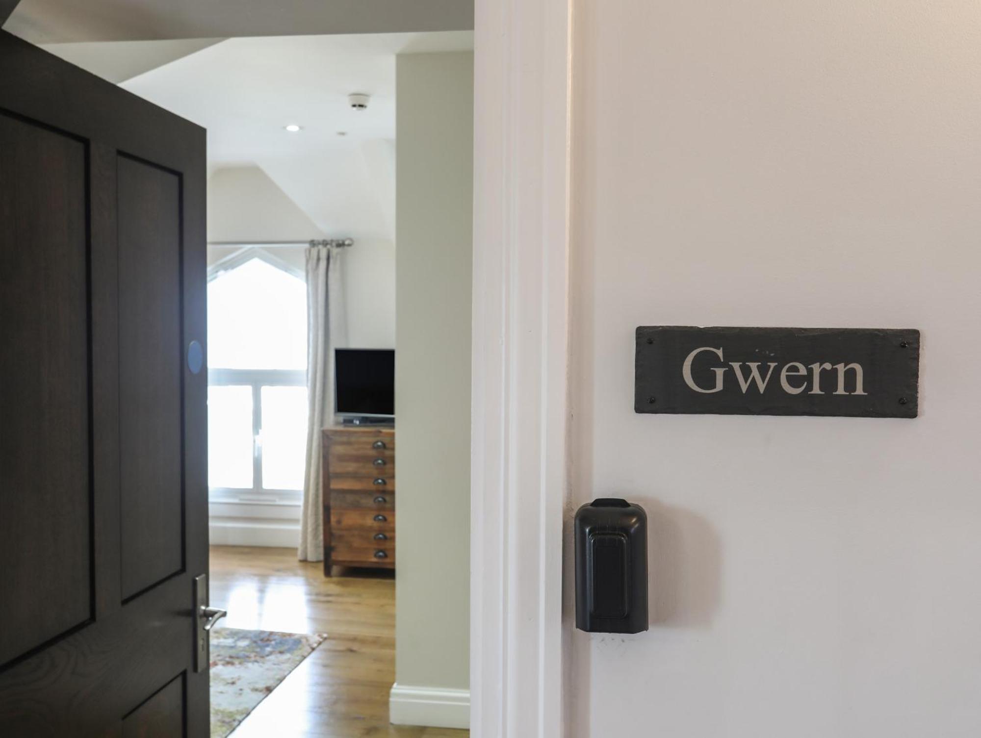 Harlech Apartments - Gwern Kültér fotó